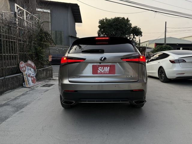 【千騰汽車】2020 Lexus NX300 Fsport  第4張相片