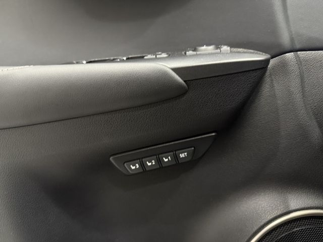 【千騰汽車】2020 Lexus NX300 Fsport  第14張相片