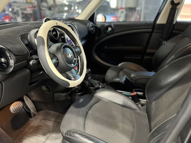 高CP值小休旅 車況佳  第8張相片