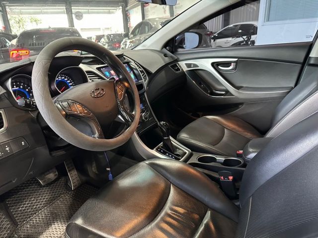 ELANTRA EX  第8張相片