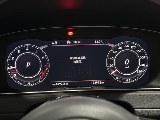 頭批7.5代GTI 6速會放炮  第11張相片