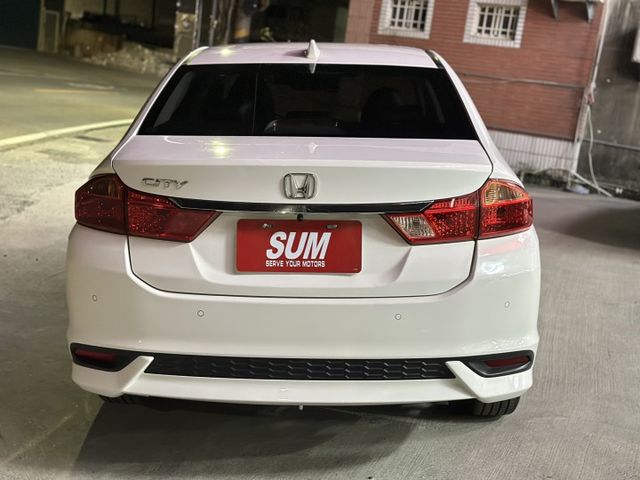 優質代步車 省油省稅金  第4張相片