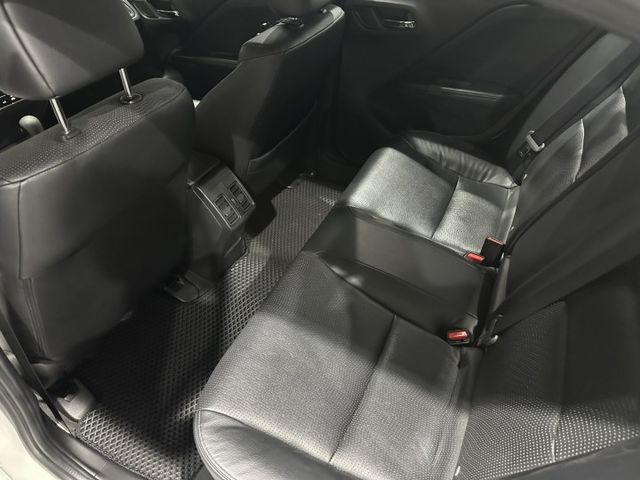 優質代步車 省油省稅金  第7張相片