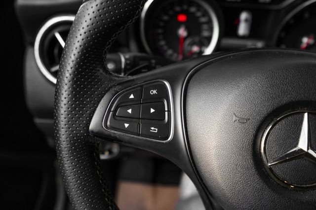 市場最低里程 小改後 內外氣氛漂亮  第15張相片