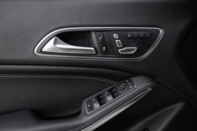 市場最低里程 小改後 內外氣氛漂亮  第17張相片