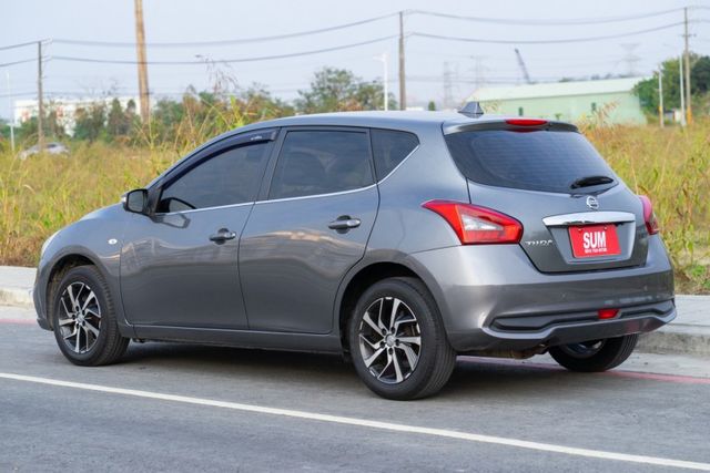 省油 小車首選  第4張相片