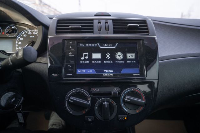 省油 小車首選  第11張相片