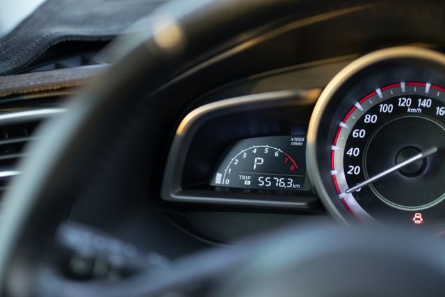 掀背靈活運用 定速巡航 藍牙通訊  第8張相片