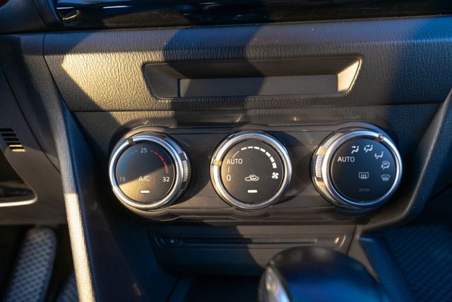 掀背靈活運用 定速巡航 藍牙通訊  第11張相片