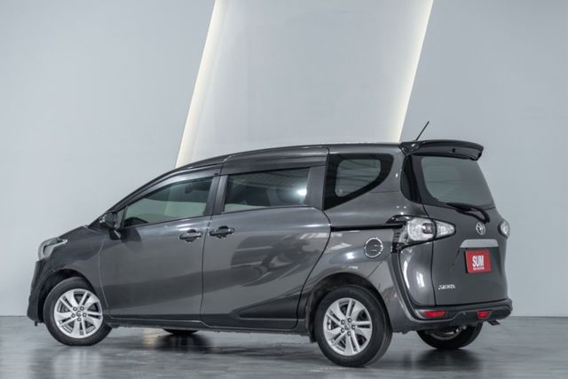 SIENTA  第3張相片