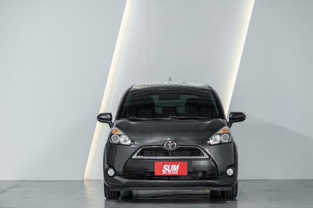 SIENTA  第4張相片