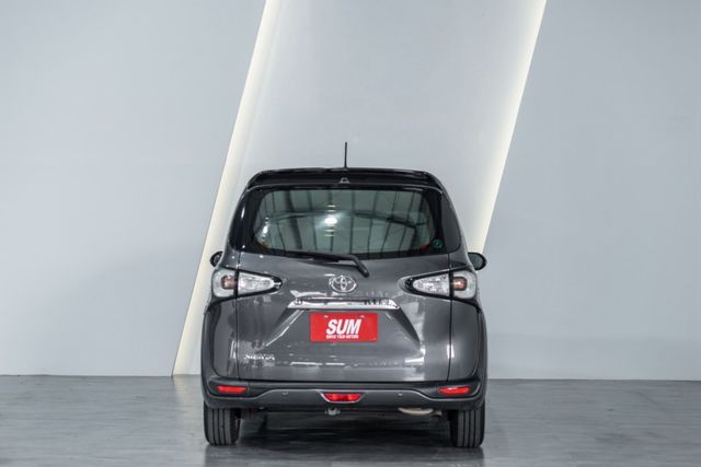 SIENTA  第5張相片