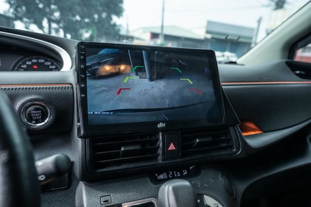 SIENTA  第13張相片