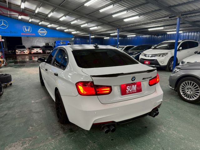 全車精品改裝/M3包/原版件/四出尾管/丁字褲盤子  第13張相片