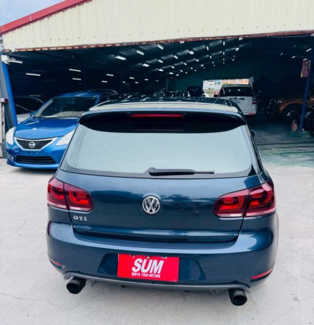 2012年/GTI/2.0L/漂亮的藍  第12張相片
