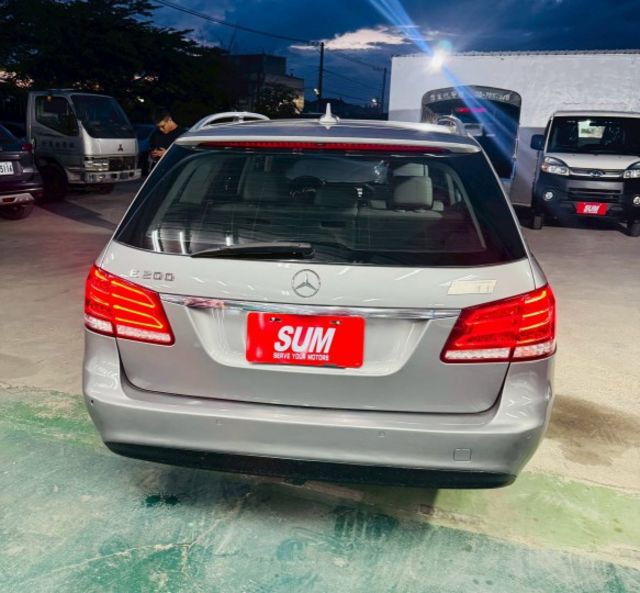 E-CLASS COUPE C207  第10張相片