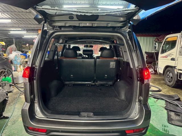 客貨兩用車/原鈑件/旅行支架，實車在店，歡迎來賞車！  第12張相片