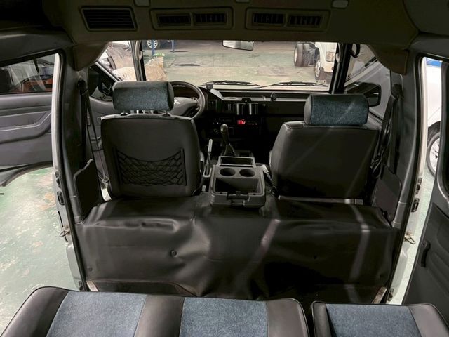 得利卡廂車/2人座貨車版/載貨大空間  第7張相片