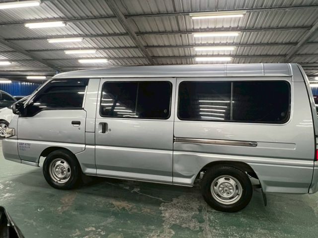 得利卡廂車/2人座貨車版/載貨大空間  第14張相片