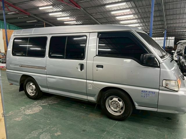 得利卡廂車/2人座貨車版/載貨大空間  第15張相片