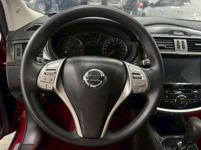 小車大空間/省油舒適首選/免鑰匙啟動/恆溫空調/方向盤影音控制/皮椅/鋁圈/後座出風口  第5張相片