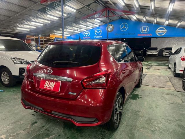 小車大空間/省油舒適首選/免鑰匙啟動/恆溫空調/方向盤影音控制/皮椅/鋁圈/後座出風口  第12張相片