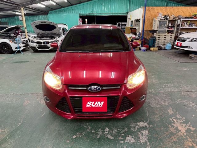 定速/導航/倒車顯影/前後雷達/恆溫空調/抬頭顯示器  第1張相片