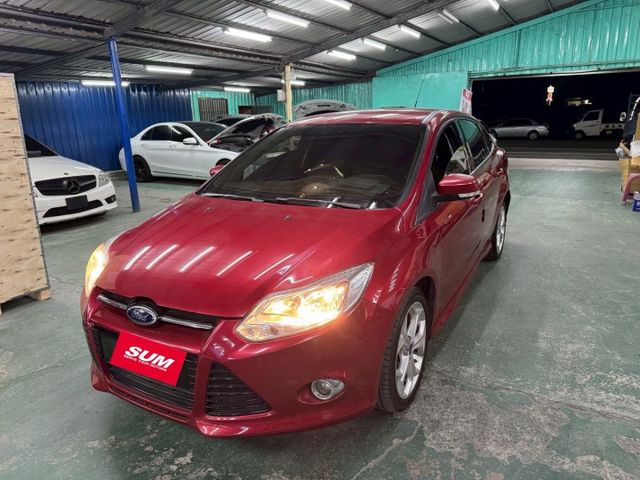 定速/導航/倒車顯影/前後雷達/恆溫空調/抬頭顯示器  第2張相片