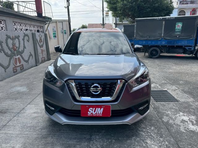 免鑰匙/摸門/定速/恆溫/車道偏離/盲點/360環景/摸門循跡/倒車顯影  第1張相片