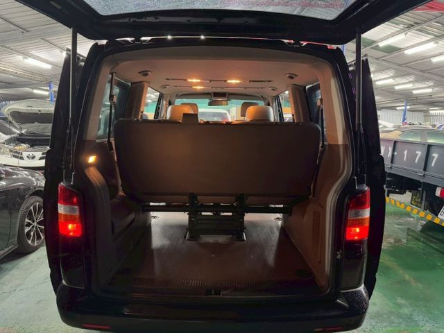 2008福斯 T5/廂式/7人座/柴油車/露營 家族出遊 載貨/現況便宜售  第11張相片