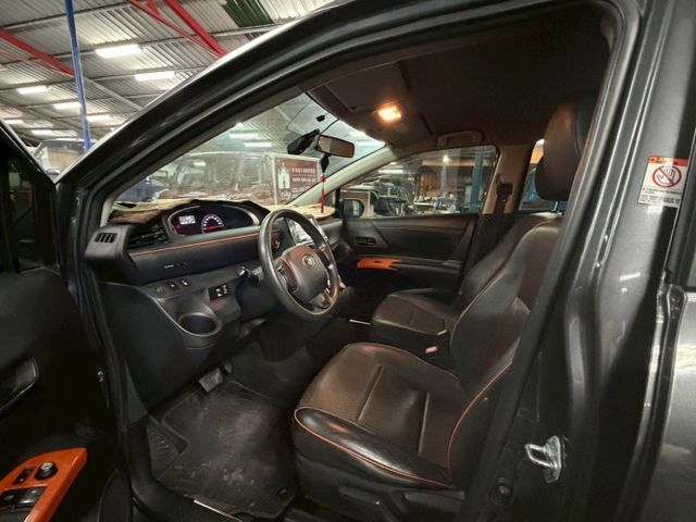 SIENTA  第8張相片