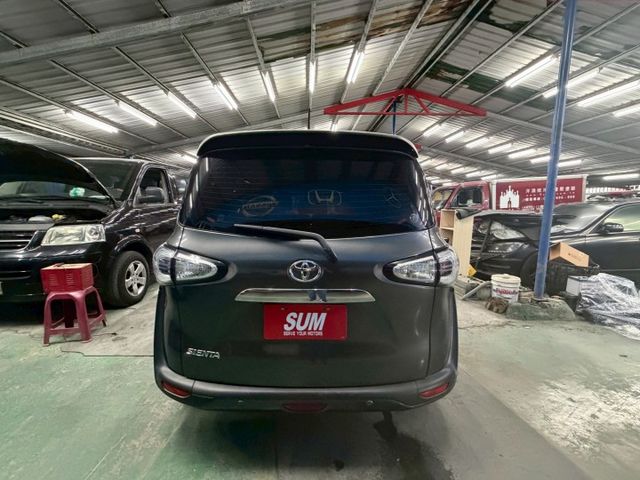 SIENTA  第15張相片