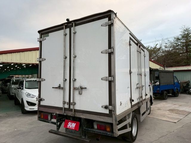 2021年/ISUZU/廂式/冷凍/視野輔助系統/柴油/貨車  第9張相片
