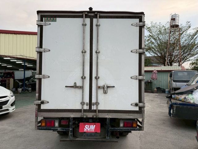 2021年/ISUZU/廂式/冷凍/視野輔助系統/柴油/貨車  第10張相片