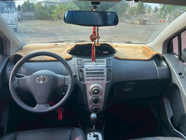 YARIS  第6張相片