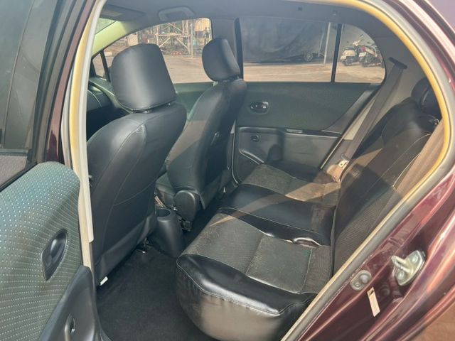 YARIS  第9張相片