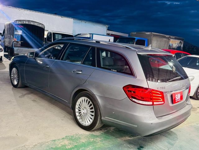 E-CLASS COUPE C207  第8張相片