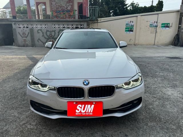 特別的年份.特別的BMW330i.省油.有力  第1張相片
