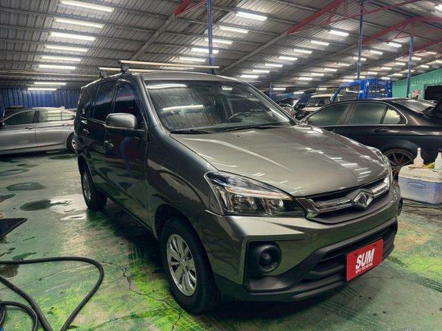 客貨兩用車/原鈑件/旅行支架，實車在店，歡迎來賞車！  第3張相片
