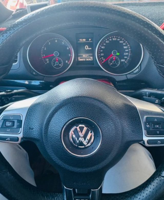 2012年/GTI/2.0L/漂亮的藍  第4張相片