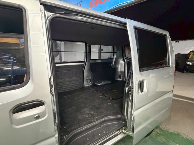 2019年/菱利貨車版/手排/兩人座廂式貨車  第8張相片