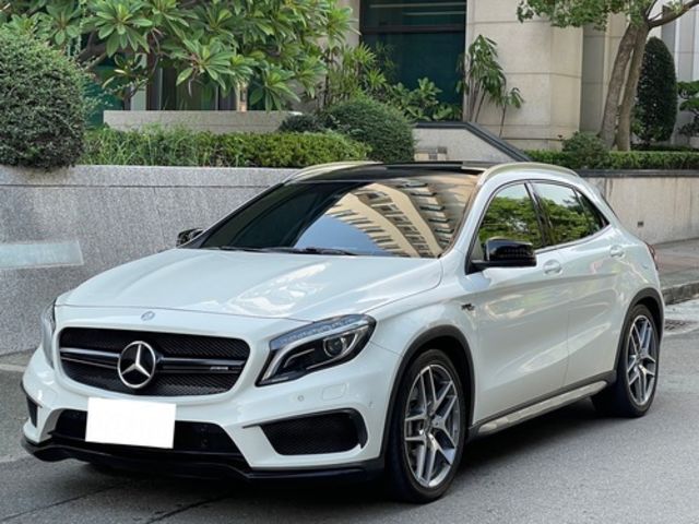 M-BENZ賓士 GLA45 AMG  第1張相片