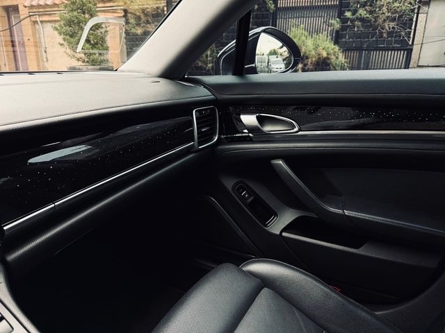 PORSCHE保時捷 PANAMERA  第6張相片