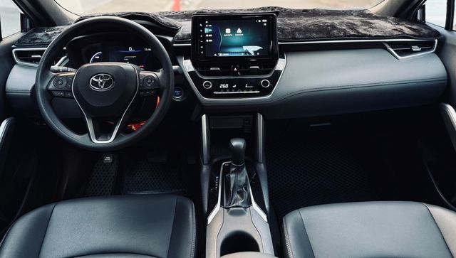 TOYOTA豐田 COROLLA CROSS HYBRID  第3張相片