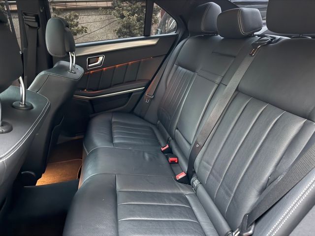 M-BENZ賓士 E250  第6張相片