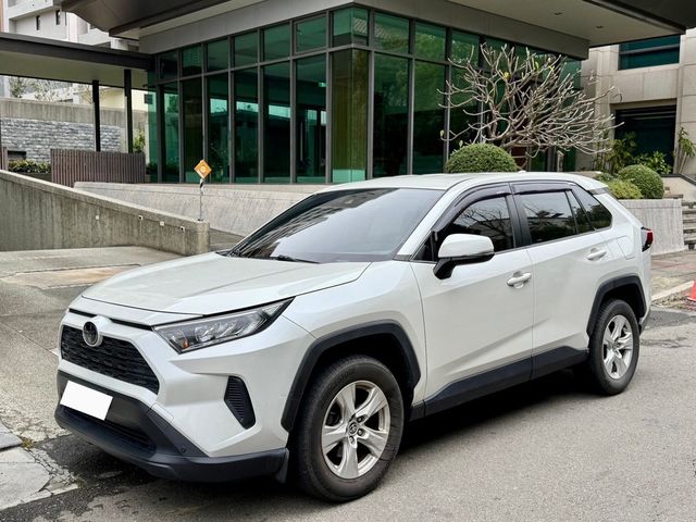 TOYOTA豐田 RAV4  第1張相片