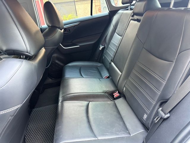 TOYOTA豐田 RAV4  第9張相片