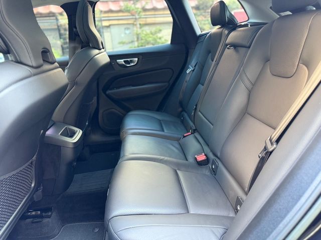 VOLVO富豪 XC60  第9張相片