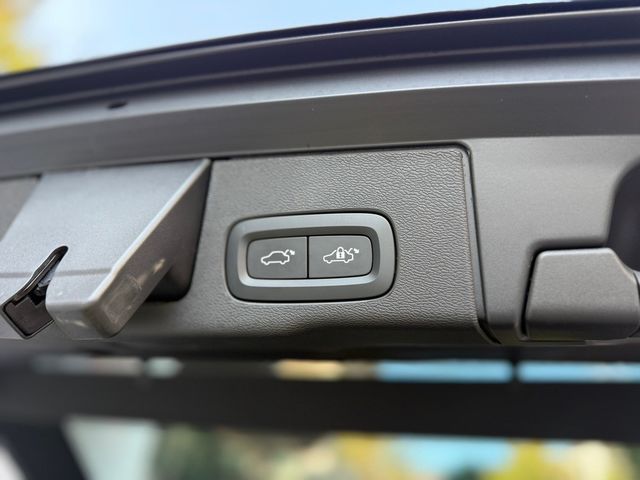 VOLVO富豪 XC60  第27張相片