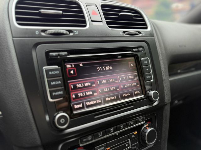 VOLKSWAGEN福斯 GOLF GTI  第4張相片